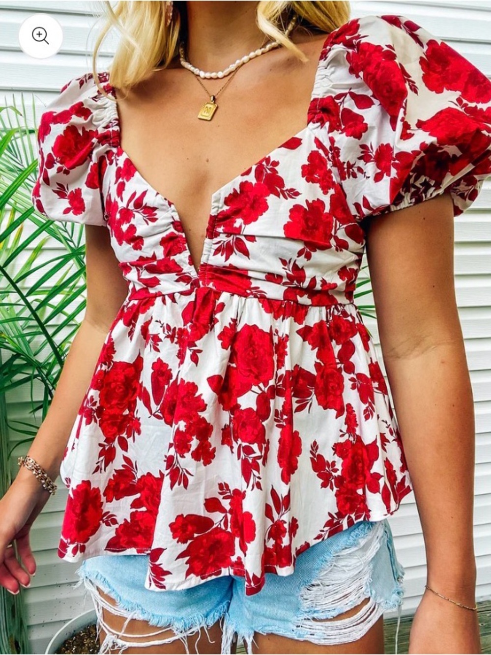 BuddyLove Houston top in the Scarlet Flower print.